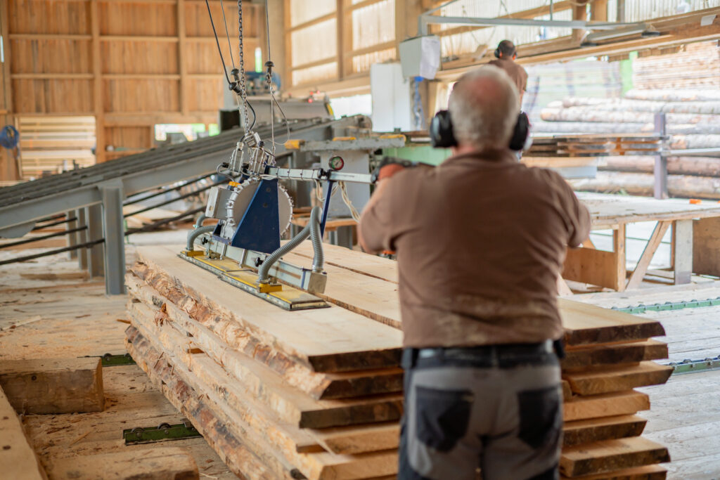 Emmenegger Saegerei GmbH LowRES 047